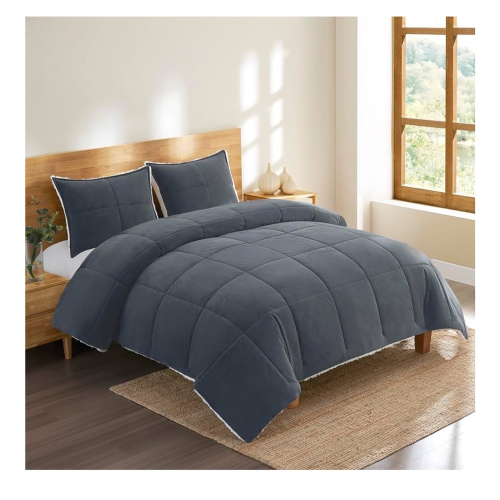 Navy Blue Ugg comforter and two matching pillows